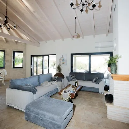 Villa Sania *